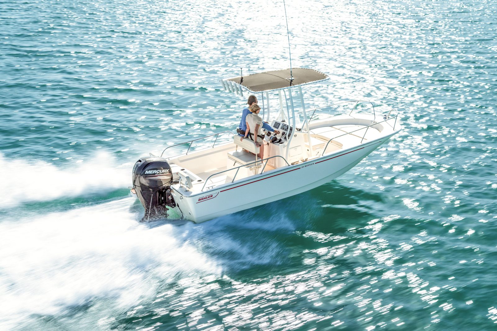 2027 Boston Whaler 190 Montauk