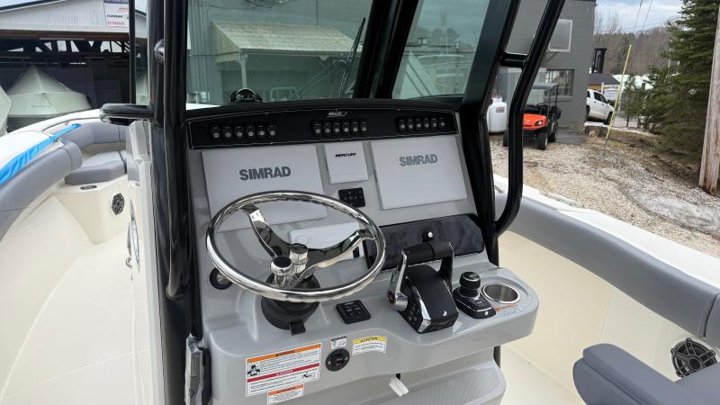 2026 Boston Whaler 280 Outrage