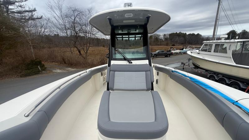 2026 Boston Whaler 280 Outrage